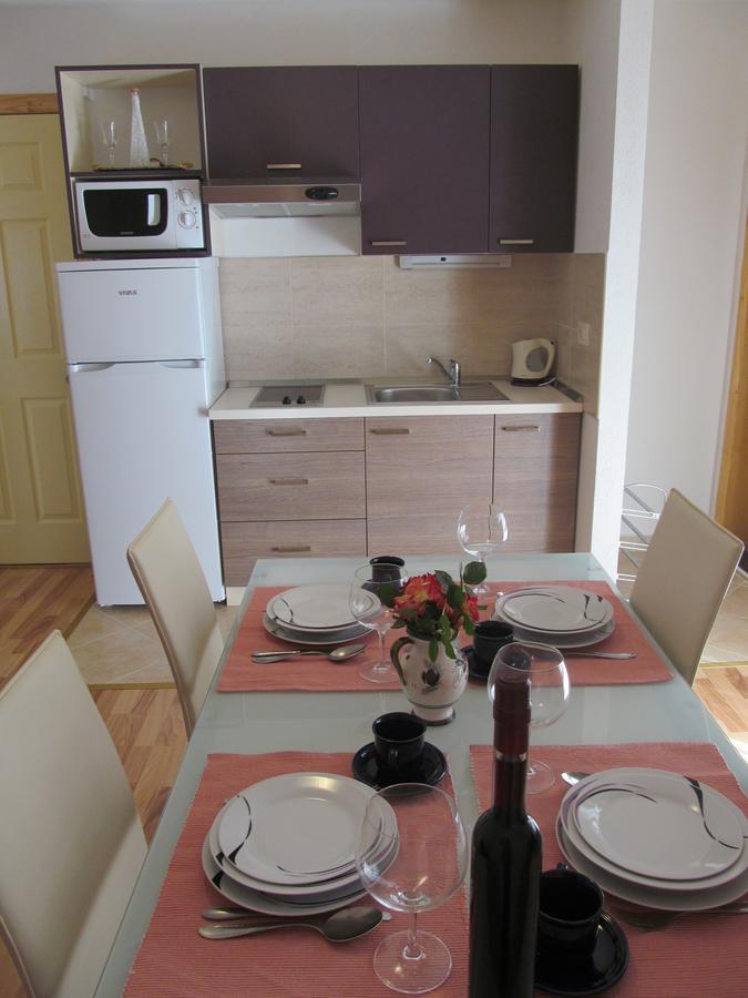Apartment Danese Promajna Esterno foto